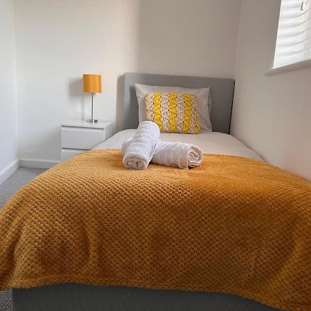 Apartamento Superb Modern Flat In Northampton, Parking &Ev Exterior foto