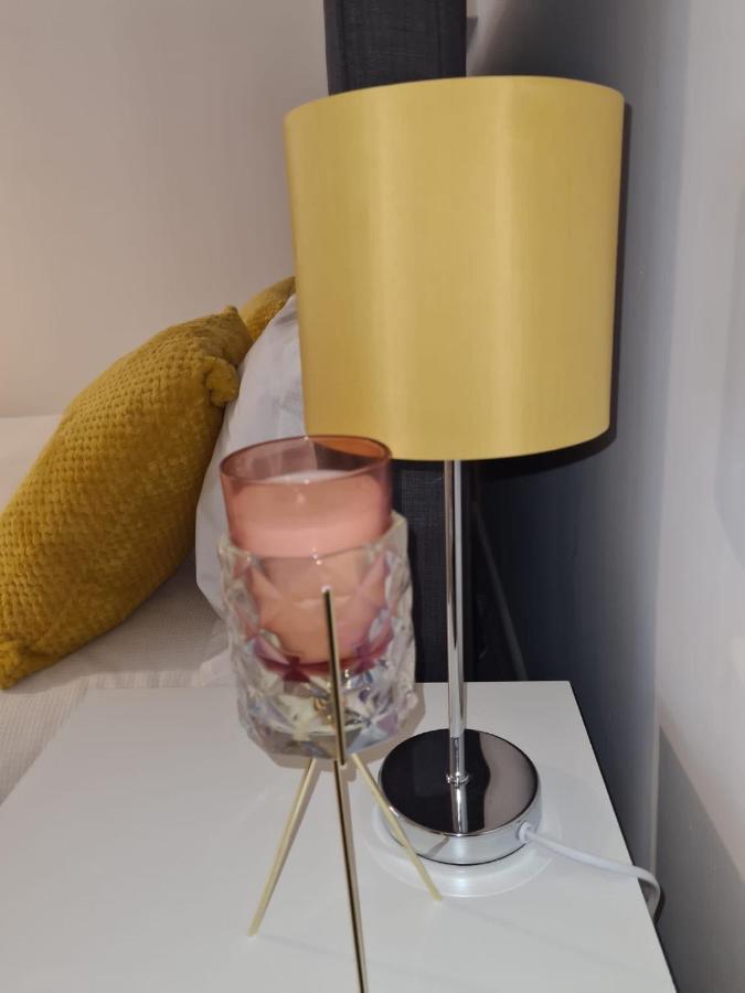 Apartamento Superb Modern Flat In Northampton, Parking &Ev Exterior foto